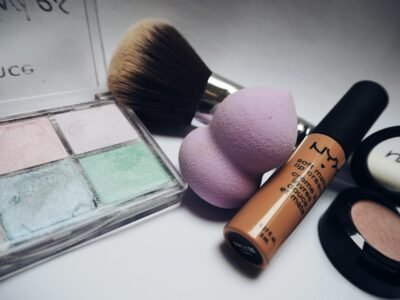 Beauté (maquillage / coiffure)